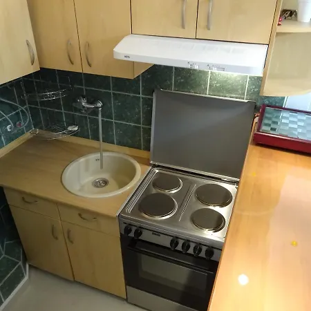 Jasmin White Daire Üsküp