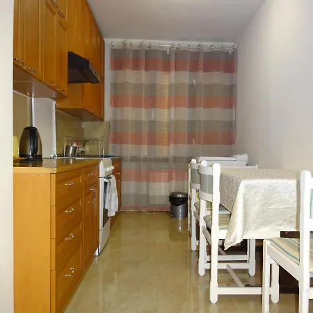 Apartment Jasmin White Skopje