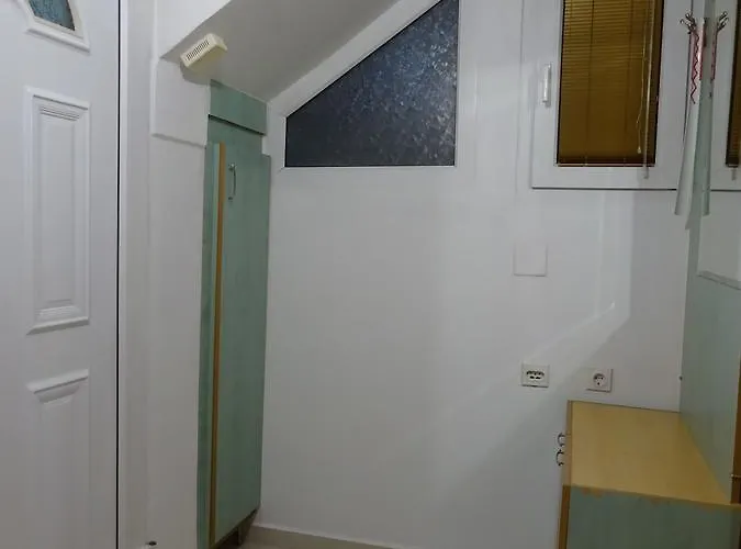 Jasmin White Апартаменти Скоп'є