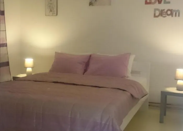 Апартаменти Jasmin White