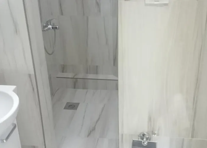 Jasmin White Апартаменти *