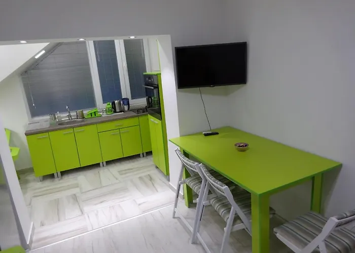 Апартаменти Jasmin White Скоп'є