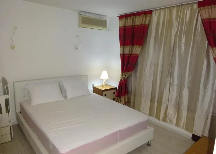 Jasmin White Апартаменти